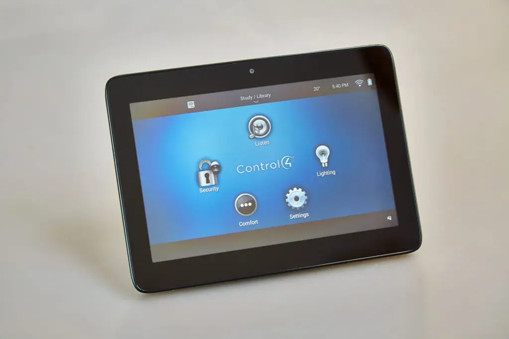 Smart control system for home sports simulator room